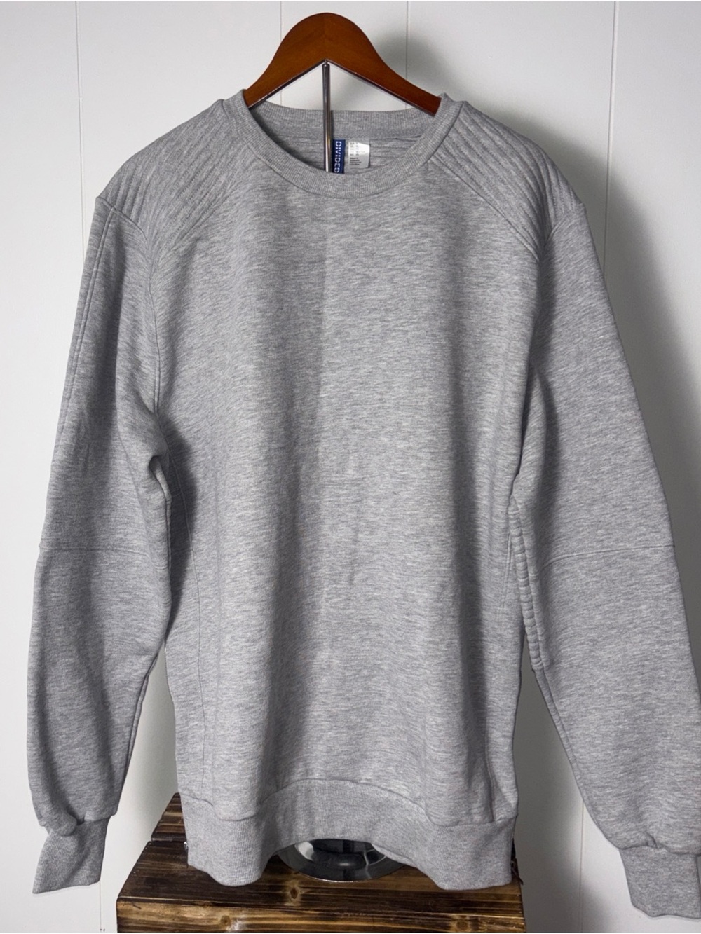 H&M Divided Crewneck Sweatshirt Grey Men's Size X-Large Pullover New